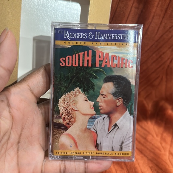 South Pacific / Movie Soundtrack ( cassette tape ) - Picture 3 of 7